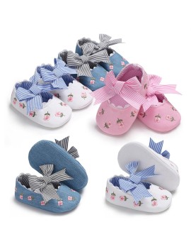 Spring, summer and autumn soft sole 0-1 year old baby embroidered toddler shoes princess shoes pink inside length 11CM 30 grams